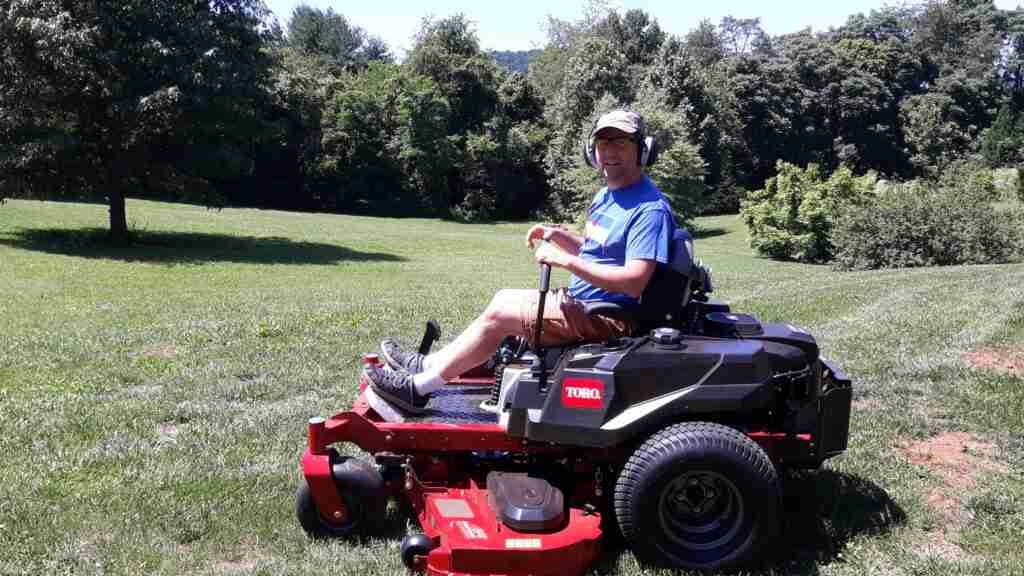 zero turn mower