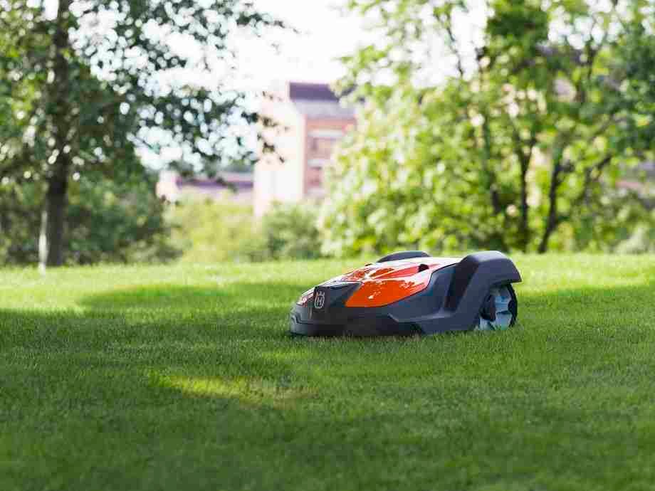 husqvarna commercial robot mower