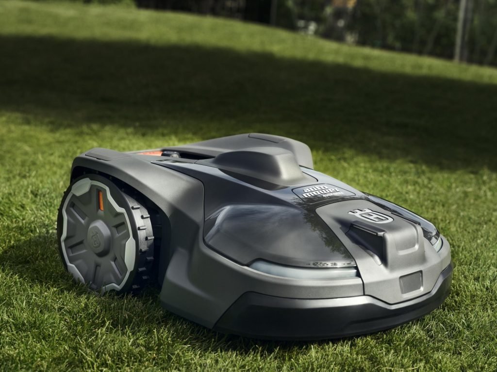 nera robot mower