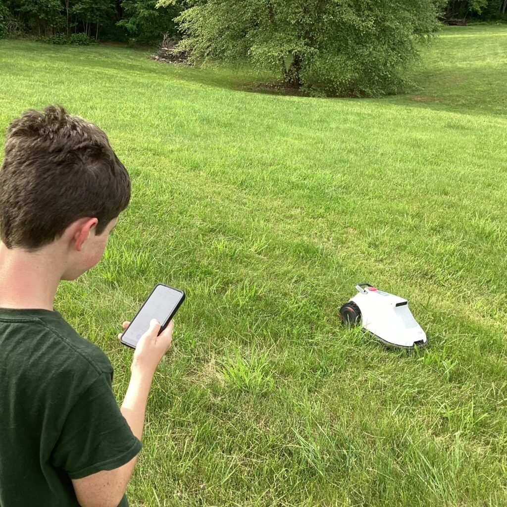 using app to control terramow robot lawn mower