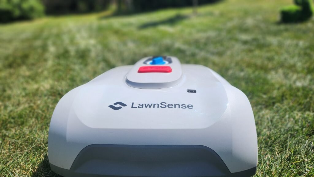 lawnsense tango 4000 robot